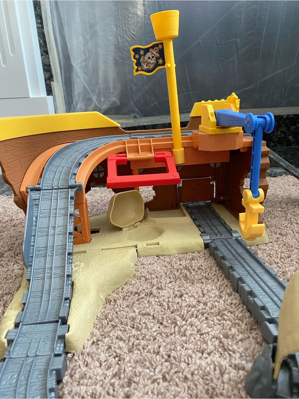 Thomas & Friends TrackMaster Shipwreck Rails Pirate Ship Skull Track Playset Set